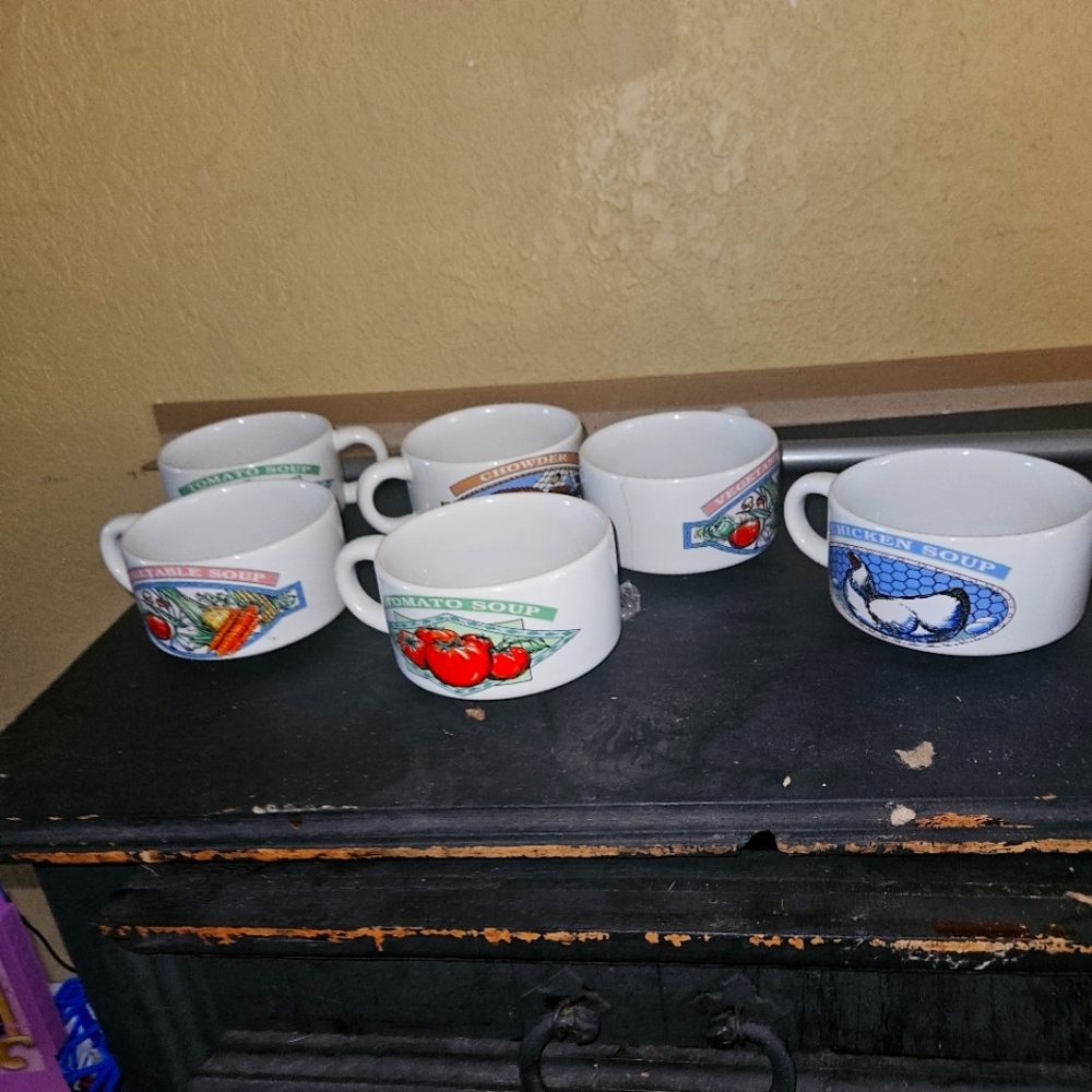 Himark Soup's On  6 bowls